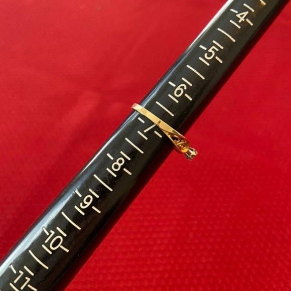 10K Gold Ring - With Real Diamond - Size 6.75 - 7 - Beautiful! - Picture 7 of 7